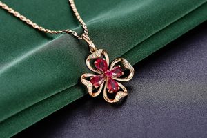 jewelry-625725_640